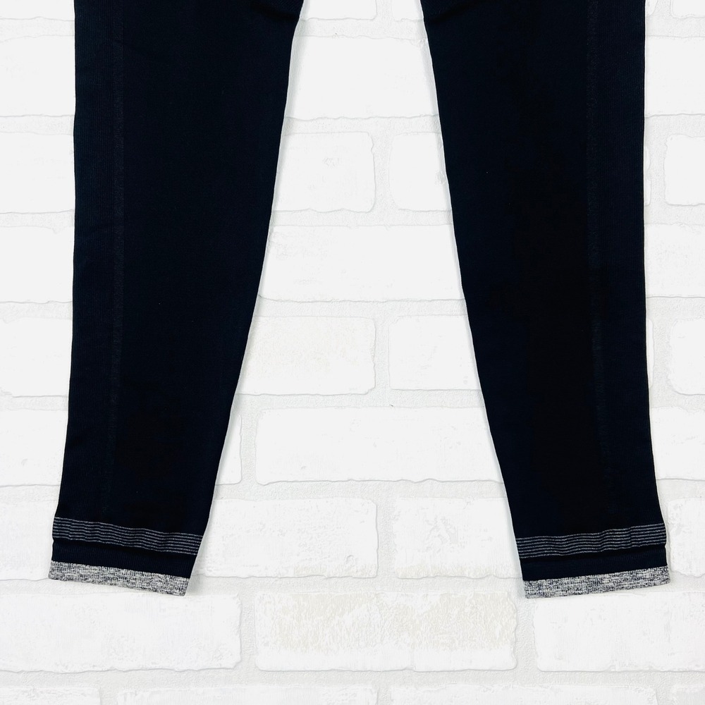 Athleta Women's Black‎ High Rise Workout Leggings Activewear Size Medium - Picture 6 of 10